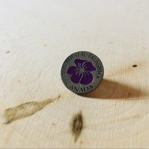 n e w - b r u n s w i c k • Pin